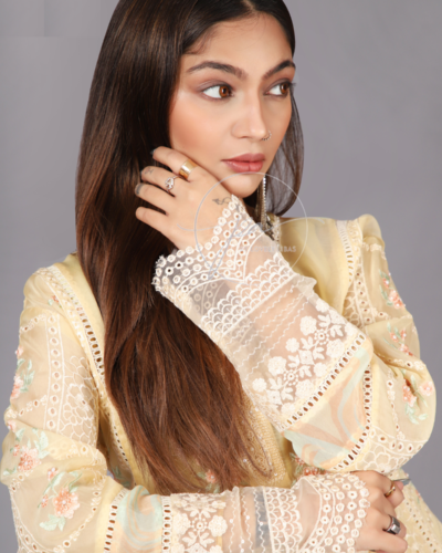 LEMON YELLOW FLORAL EMBROIDERED PAKISTANI SUIT S